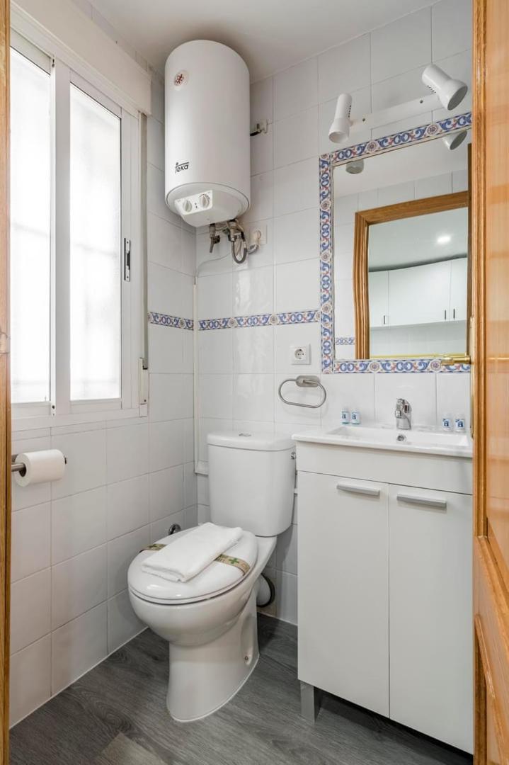 Guestready - Cozy Studio In Madrid'S Heart Bagian luar foto