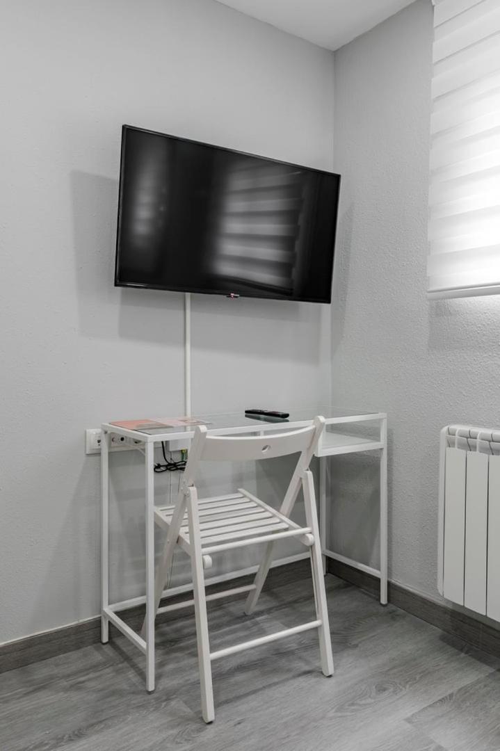 Guestready - Cozy Studio In Madrid'S Heart Bagian luar foto